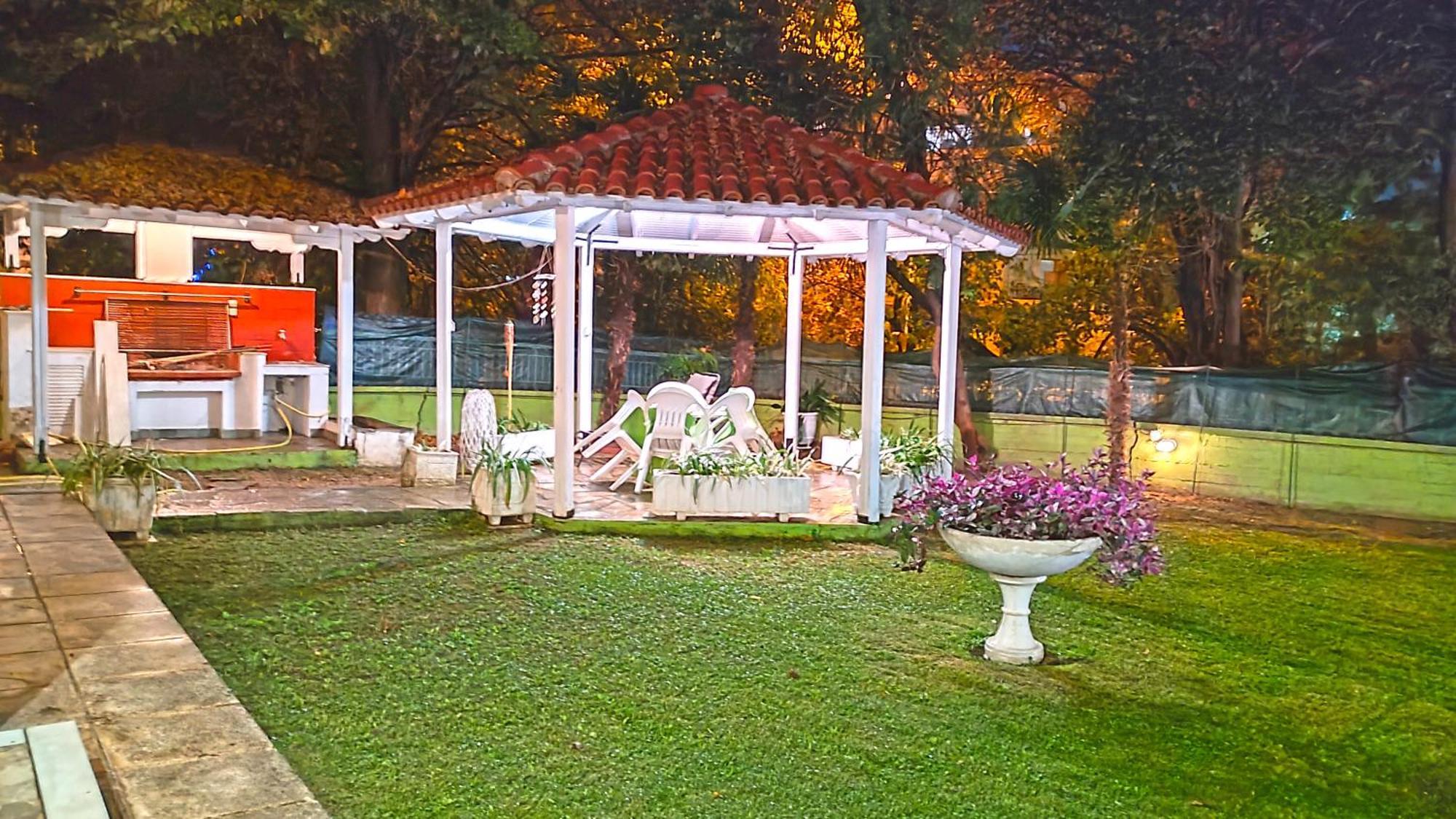 Апартаменты Garden House Катерини Экстерьер фото